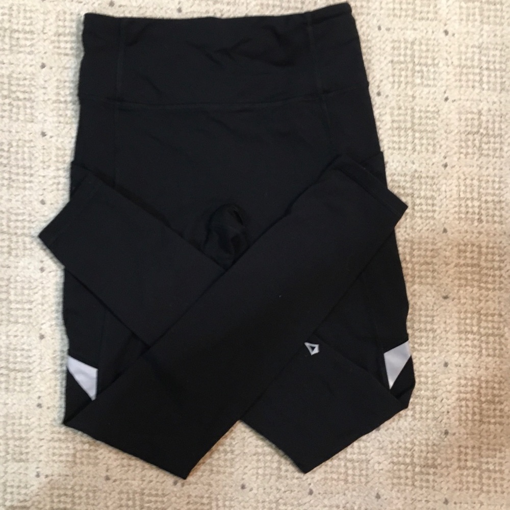 SOLD!!! Ivivva by Lululemon Yoga Leggings. - Picture 2 of 5